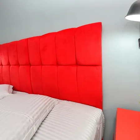 Pierre Cardin Deluxe Apartment With Terrace By Magniflex Bucharest Exterior photo