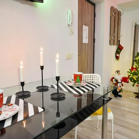 Pierre Cardin Deluxe Apartment With Terrace By Magniflex Bucharest Exterior photo