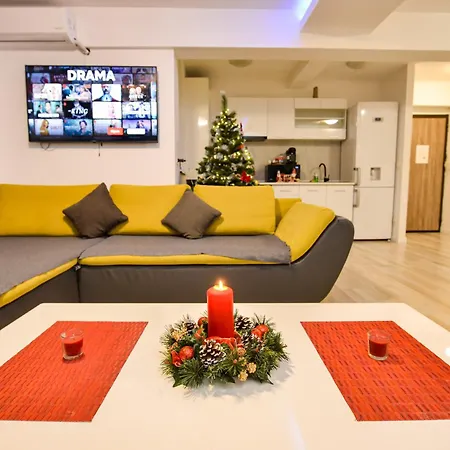 Pierre Cardin Deluxe Apartment With Terrace By Magniflex Bucharest Exterior photo